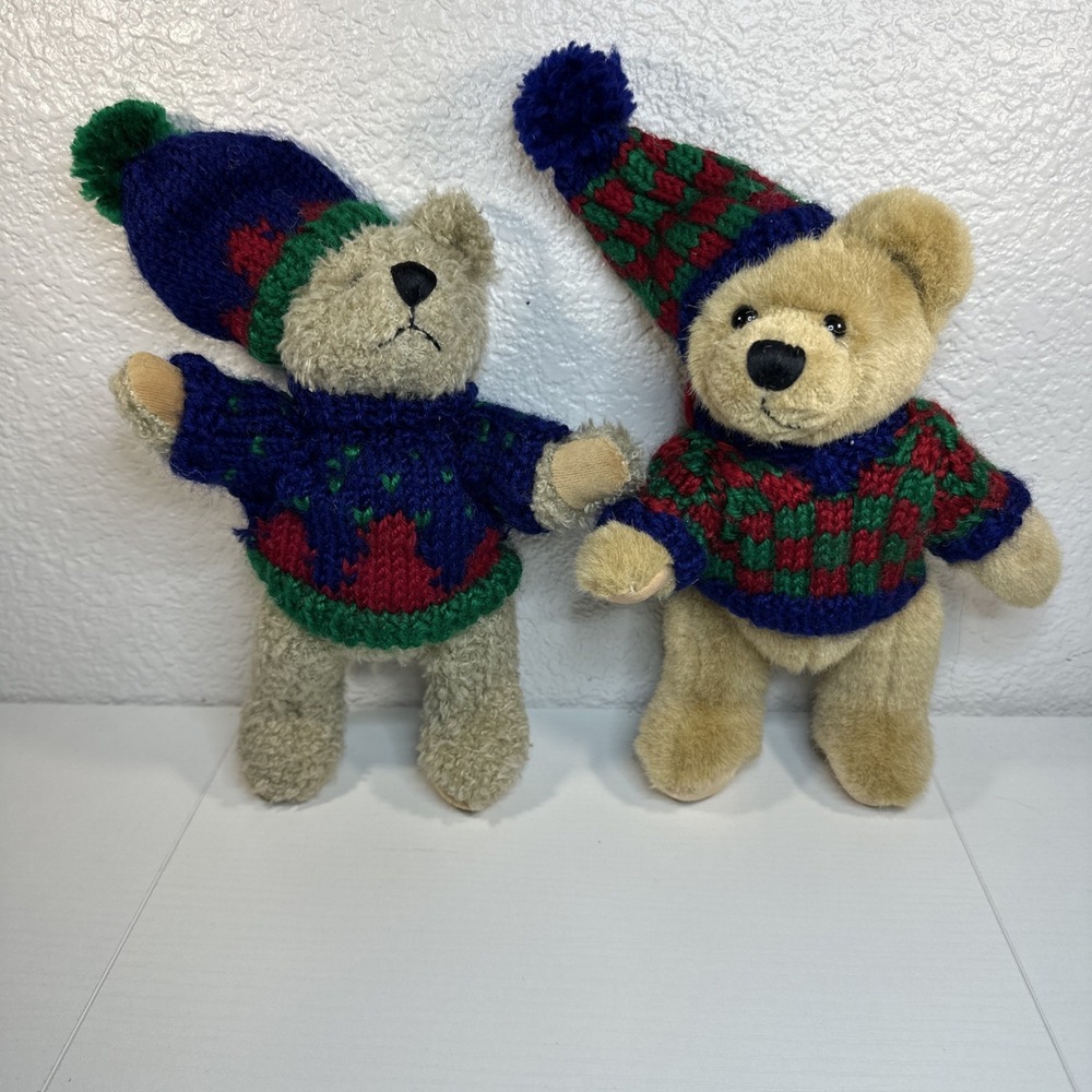 HUG‎ FUN Brown Bears Blue Red  Colorful  Sweaters 8" Plush  Winter Christmas 6"H